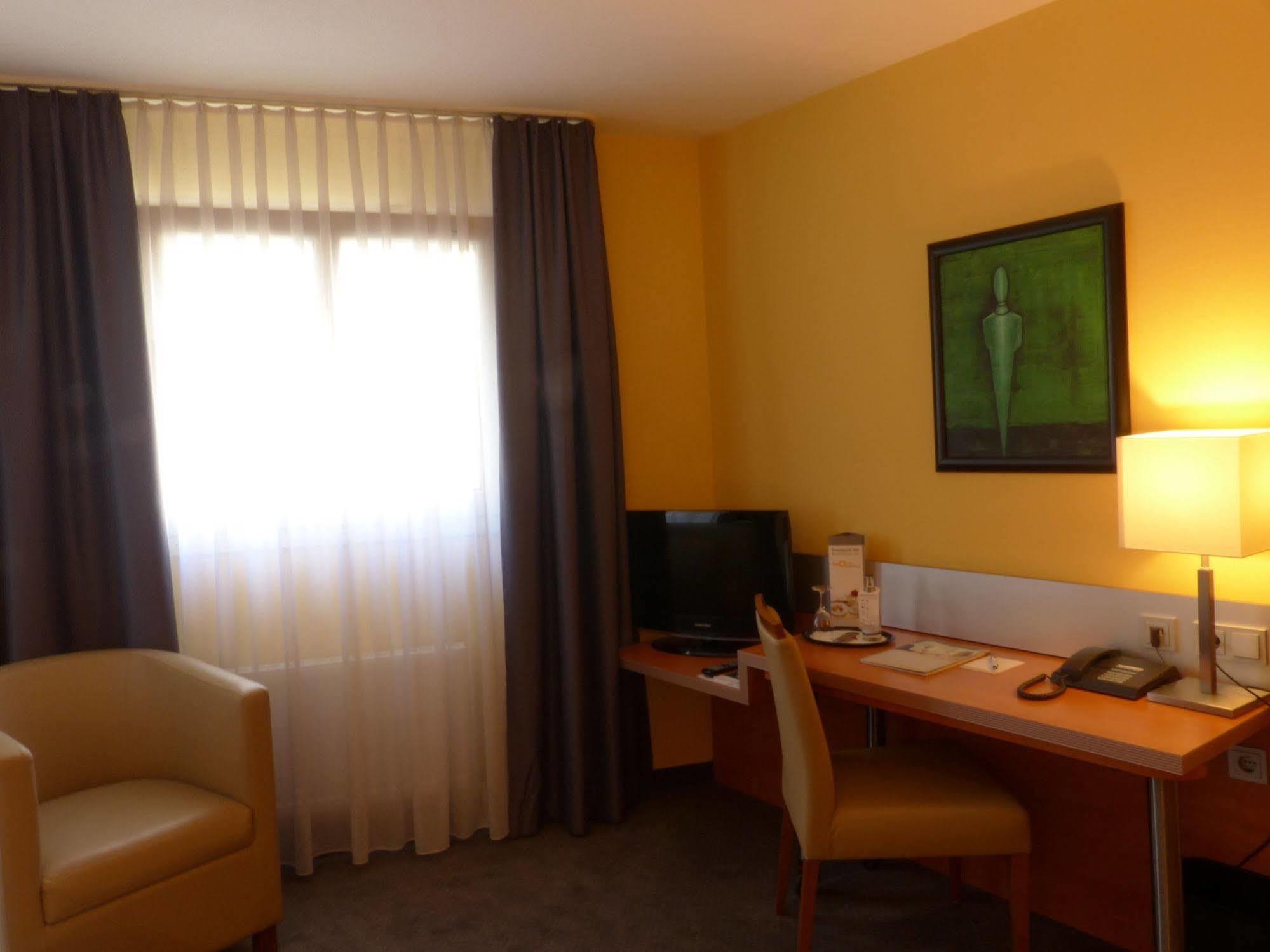 Ghotel Hotel & Living Muenchen-City Экстерьер фото